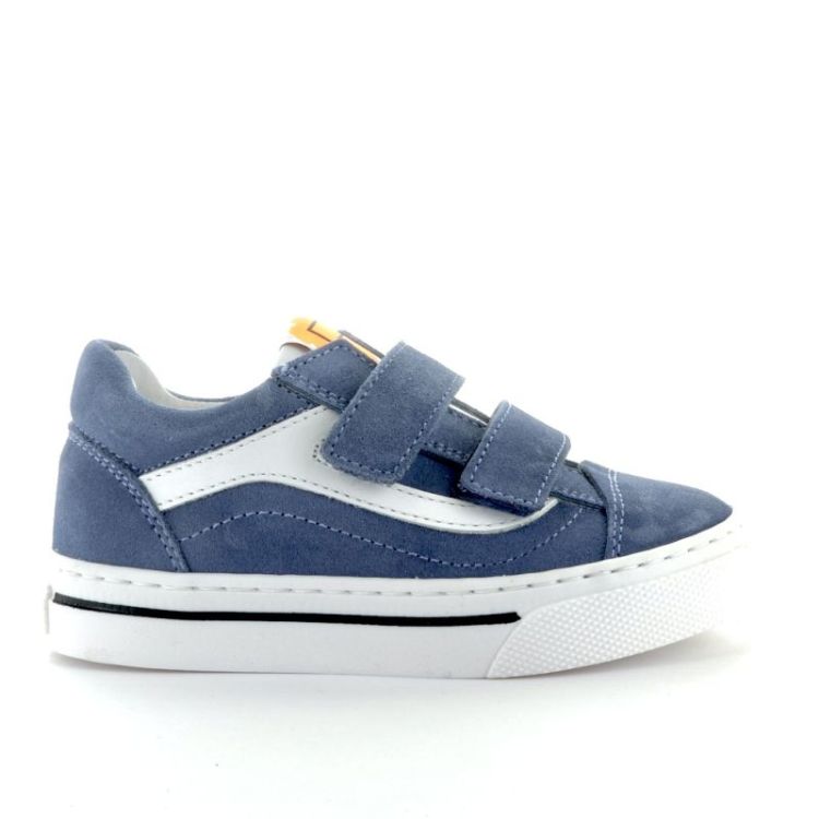 lage sneaker jeans